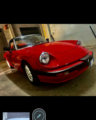 Auto alfa romeo duetto cabrio