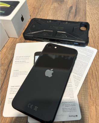 Iphone se 2020 128 gb + cover UAG ultra resistente