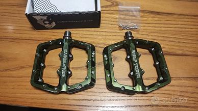 Pedali/Pedals Wolftooth Waveform Large 