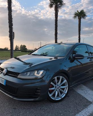 Volkswagen Golf 7 GTD 