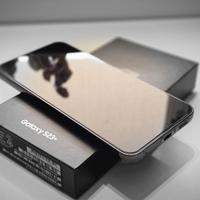 Samsung Galaxy s23 plus 