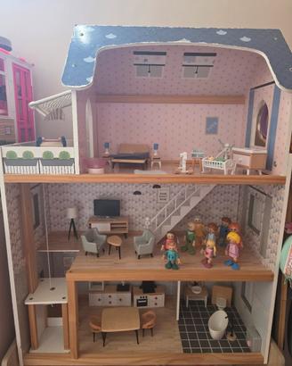 CASA DELLE BAMBOLE IN LEGNO A 3 PIANI CON ASCENSOR