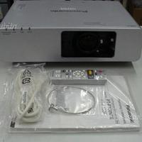 Video proiettore Professionale PT-F100NTE