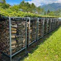 Bancale di legna secca