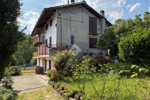 CASA SEMINDIPENDENTE A COASSOLO TORINESE