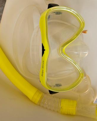 maschera snorkeling con boccaglio