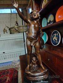 Scultura di bronzo Auguste Moreau 