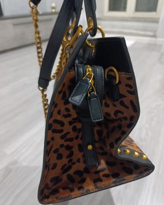 Borsa pitonata