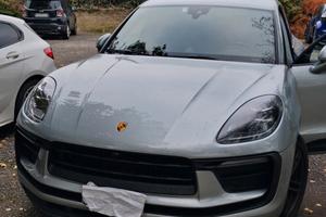 Poesche Macan benzina 275 cv f