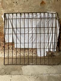 Inferriata in ferro .