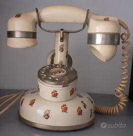 Telefono Walt Disney