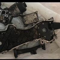 Carter distribuzione completo di pompa olio