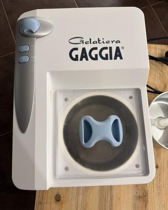 Gelatiera Gaggia mai usata