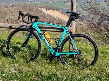 Bianchi Oltre XR3 tg. 57