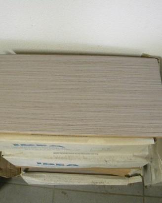 Piastrelle per rivestimento bagno in formato 20x40