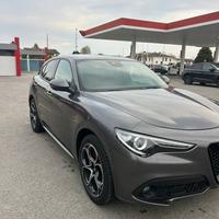 Alfa Romeo Stelvio 2.2 210cv VELOCE
