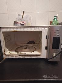 microonde Candy per pezzi ricambio perfettamente f