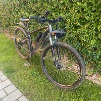 Bici Mtb ROCKRIDER EXPLORE 500 nera 29"