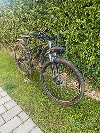 Bici Mtb ROCKRIDER EXPLORE 500 nera 29"