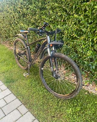 Bici Mtb ROCKRIDER EXPLORE 500 nera 29"