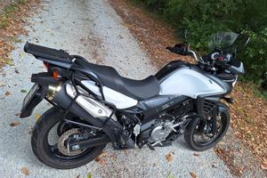 Suzuki v-strom 650