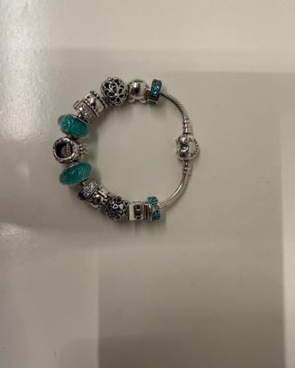 Bracciale con charm Pandora originale