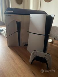 Ps5 Slim con disco 1TB.
