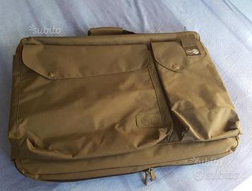 Borsa porta abiti nuova