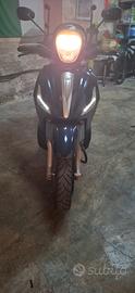 beverly 350 sport touring