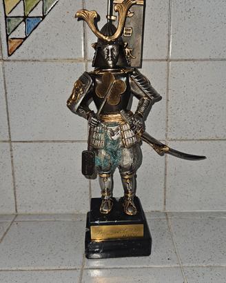 statuetta samurai Anna Danesin