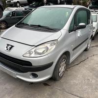 Ricambi usati per Peugeot 1007 1.4 HDI del 2006