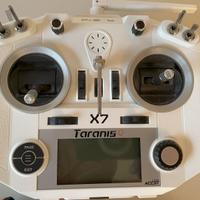 Radiocomando droni - FrSky Taranis QX7