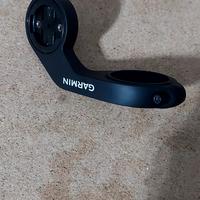 attacco manubrio Garmin