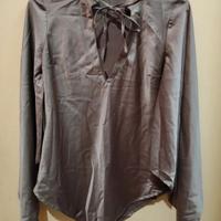 Blusa Cachi Imperial – Manica Larga e Laccio