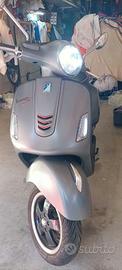 piaggio vespa 300 gts