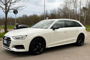Audi A4 Avant 40 TDI S tronic