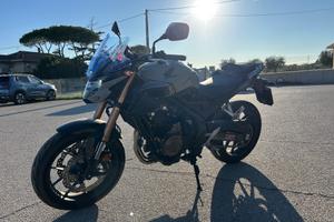 Honda CB 500 f