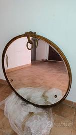 Specchio circolare spagnolo in stile d'epoca