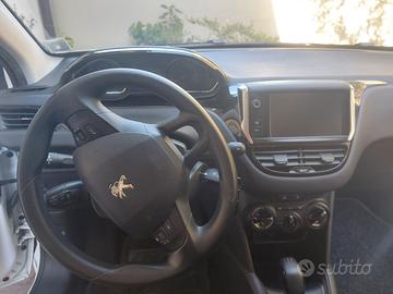 PEUGEOT 208 1° serie 1.2 VTi 82 CV 5 porte Active