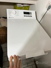 Lavatrice ELECTROLUX carica dall’alto 6kg