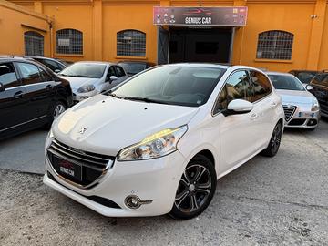 Peugeot 208 1.2 82Cv PureTech 5 porte Allure