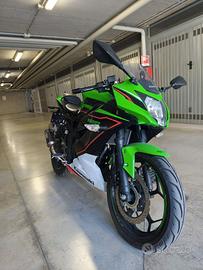 Kawasaki Ninja 125 2021