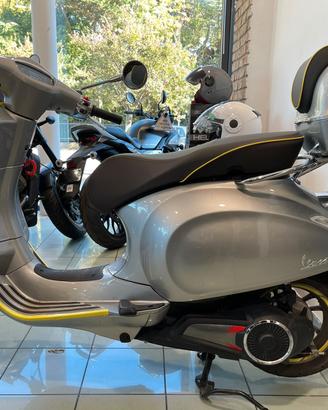Scooter Vespa Elettrica L3