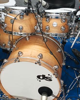 Drum Sound Rebel Customshop Natural Burst O.Exotic