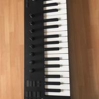 Native Instruments Komplete Kontrol M32