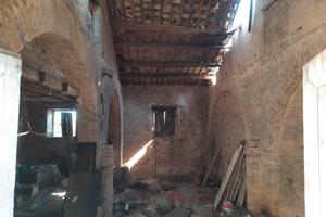 Rustico dell 800 con 1000mq edificabili