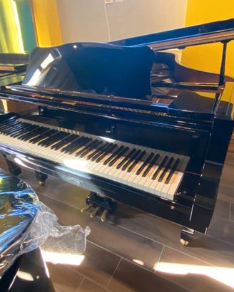 Pianoforte a coda Yamaha C5 serie E