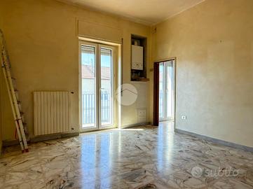4 LOCALI A MONTE SANT'ANGELO