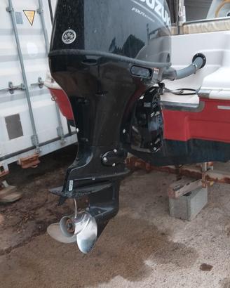 Ranieri con suzuki 140 hp