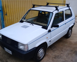 Fiat panda 750 young 2 in fase di restauro